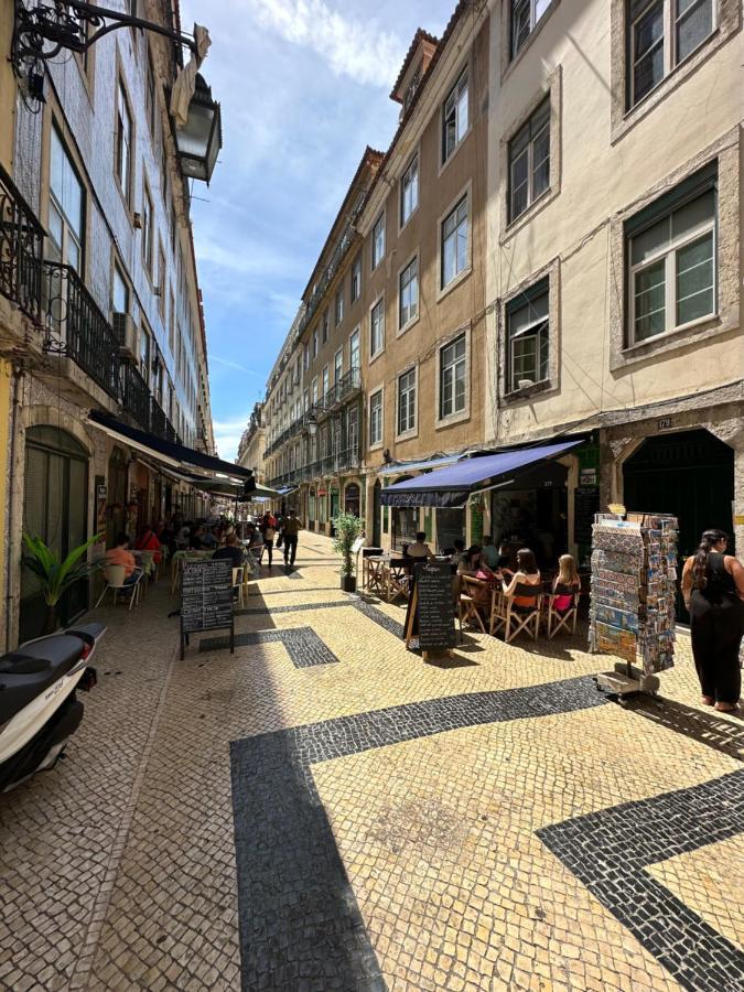 Downtown Flat With Design And Comfort At Downtown Lisboa Eksteriør bilde